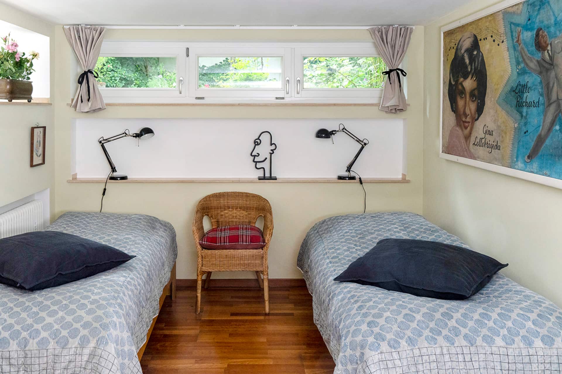 Quiet room, Ehrenfeld, private entrance, central