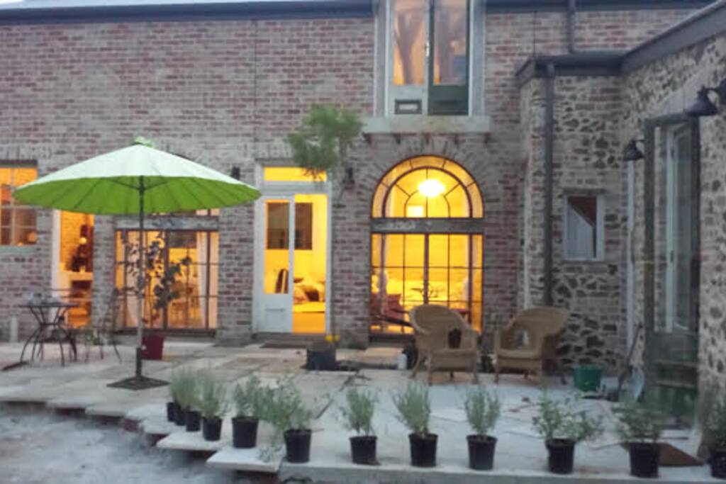outdoor sitting area