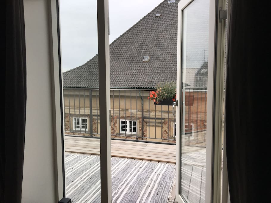 Terrace access from guest room