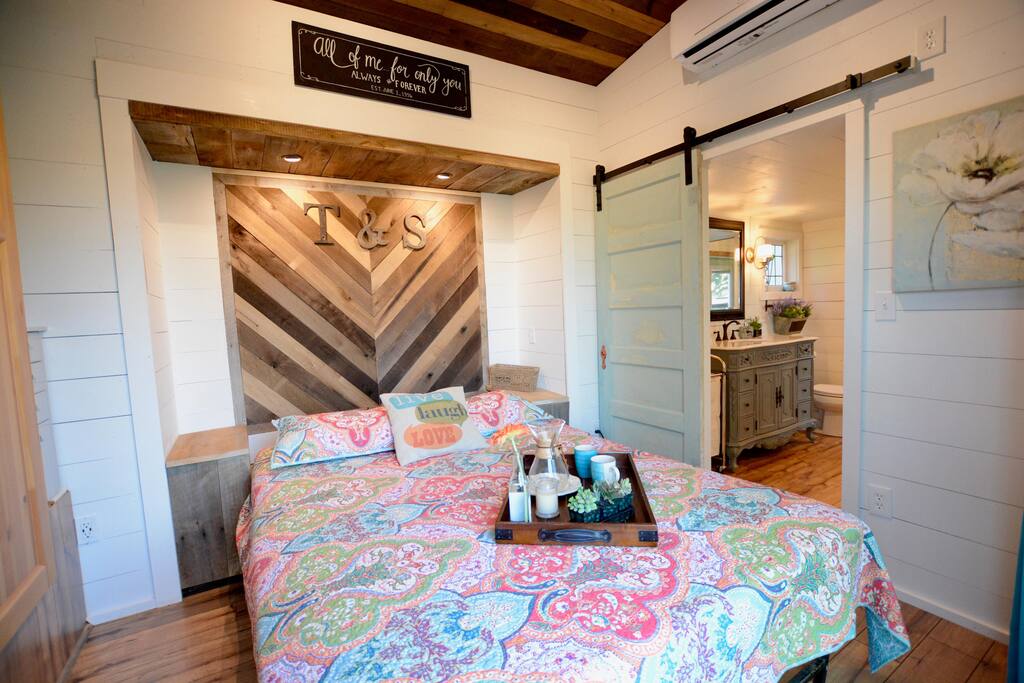 Master bedroom on main floor with queen size murphy bed