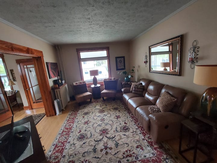 Crescent House - 3 Bedroom In Convenient Location - Marquette, MI
