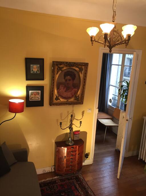 Bright and light, south facing townhouse.