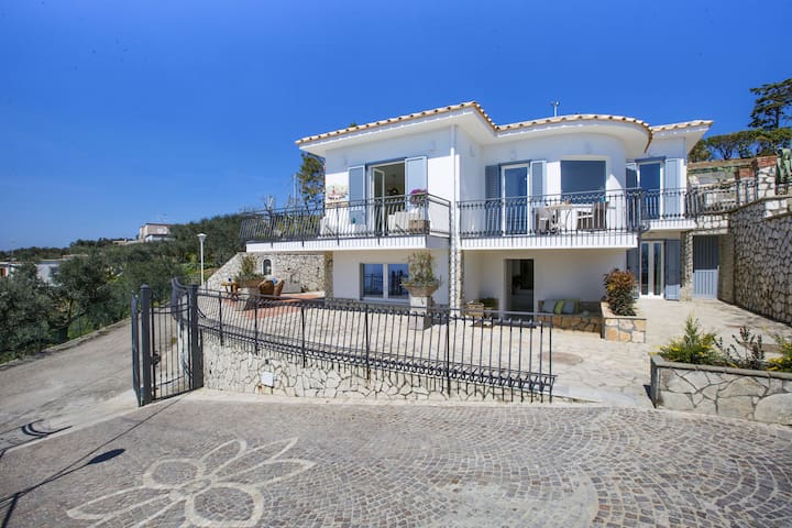 Tailor-made Holidays managed Airbnb listing 3