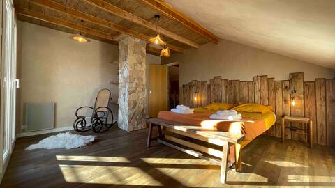 Embrun Gîte 13 people 4 bedrooms