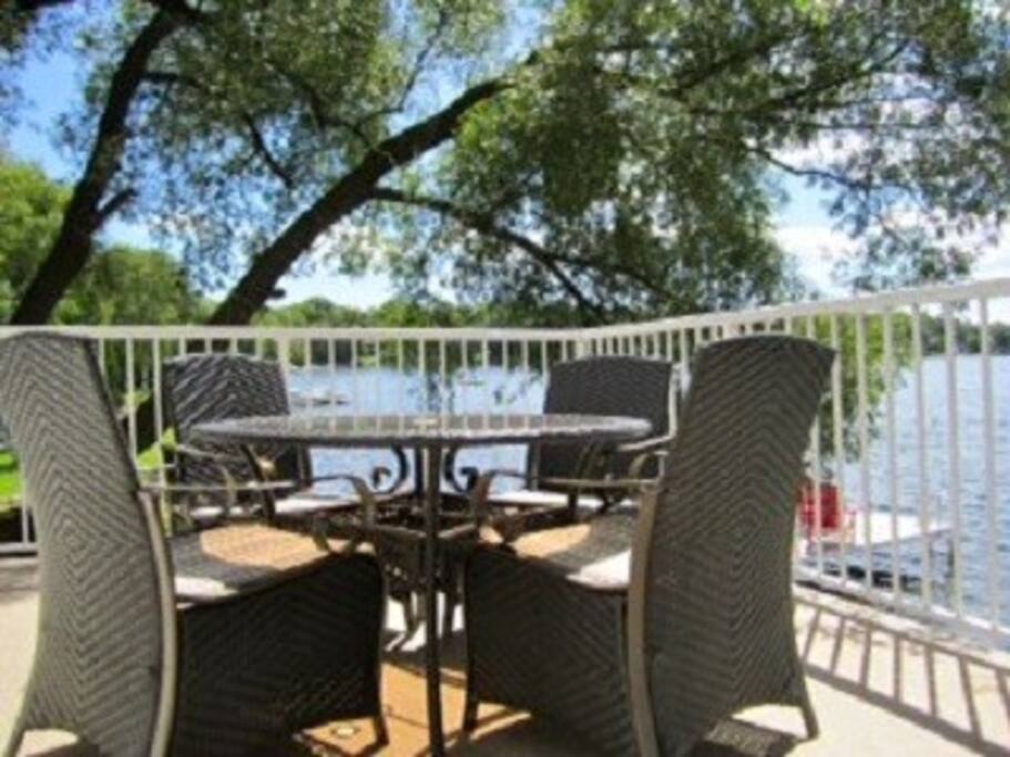 Dining Deck