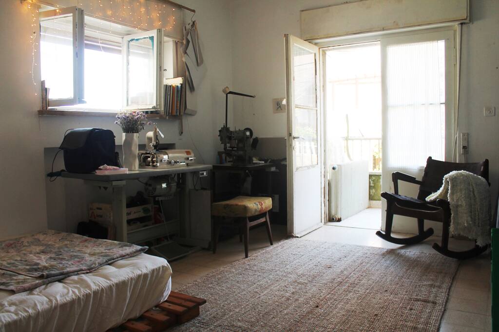 Bed Room