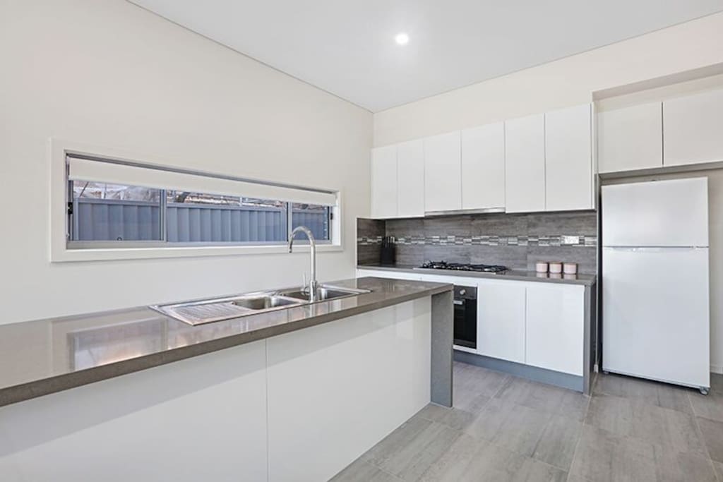 Modern, Fully Equipped Kitchens