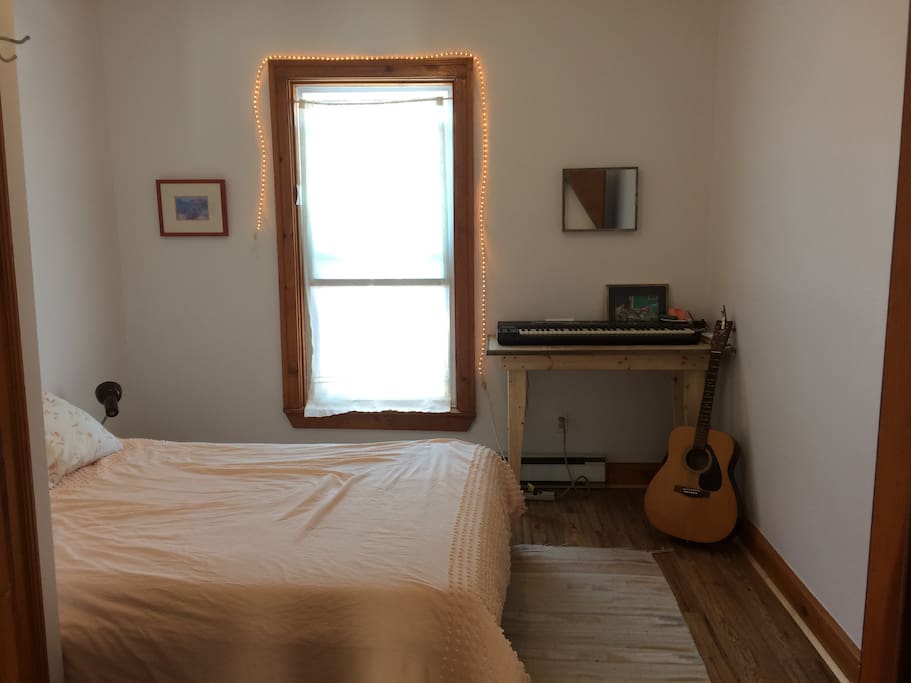 Cozy bedroom with queen-sized bed