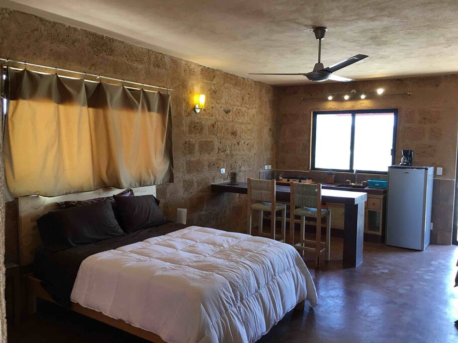 Loft, espacio principal con zona cocina