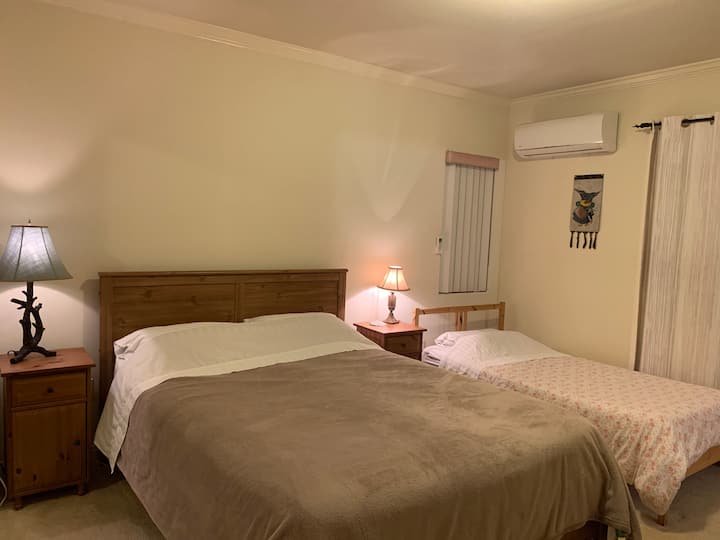 Near Downtown,privacy With Bathroom - Montebello, CA