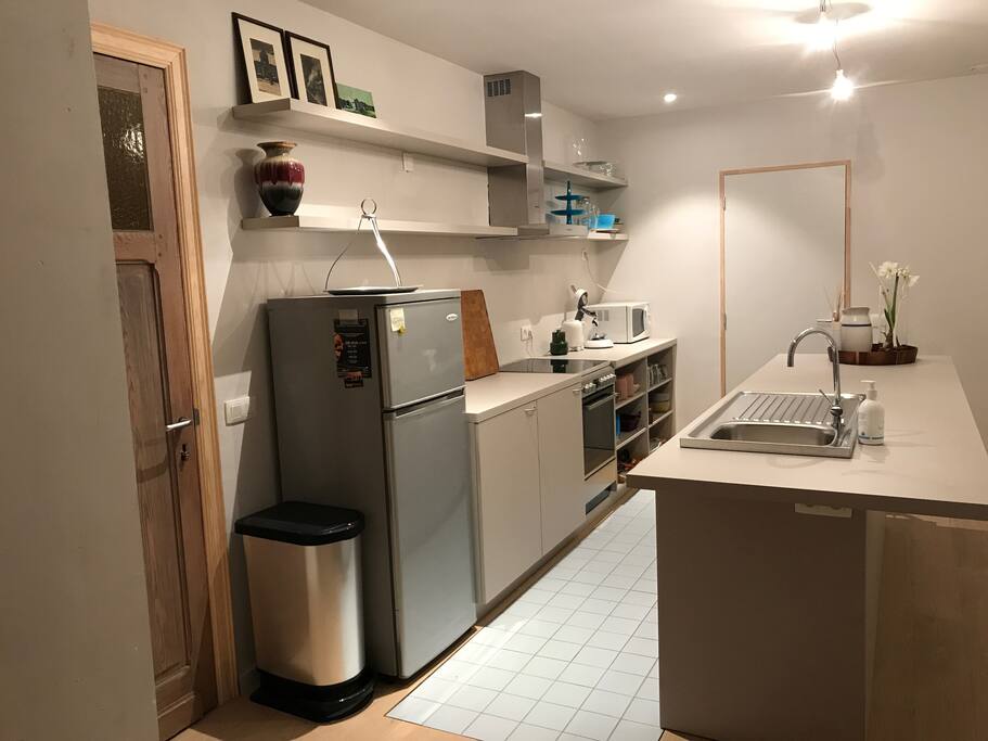 volledig ingerichte keuken (15m2)