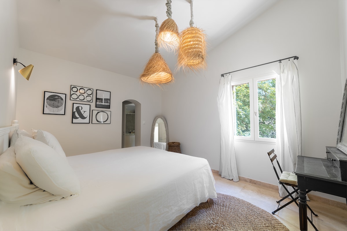 Dhomë gjumi 2, me ajër të kondicionuar