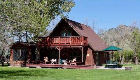 Cabin on the Missouri between Craig & Cascade MT