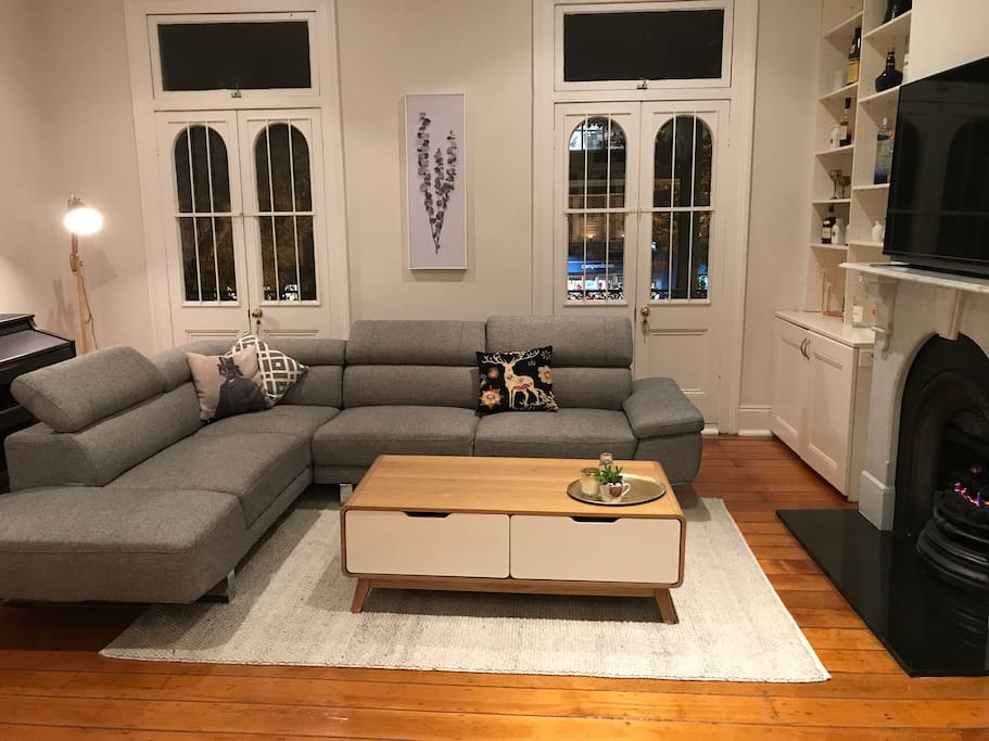 Lounge room