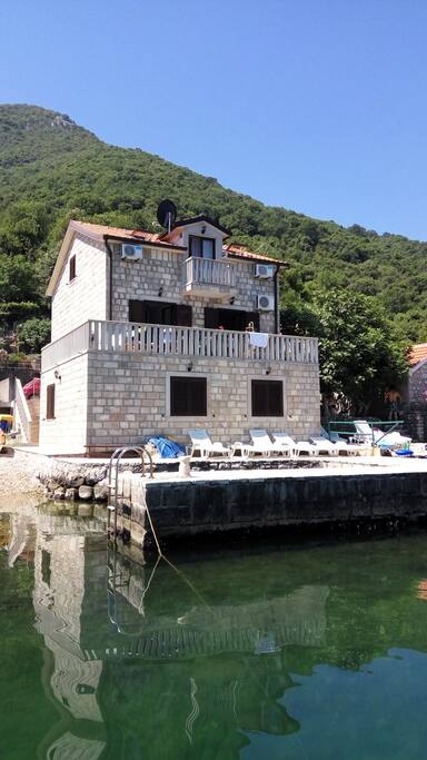 Pogled s mora