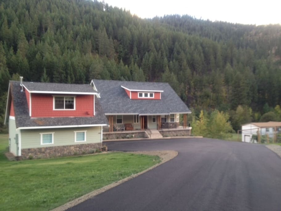 Privacy on 2 acre lot!