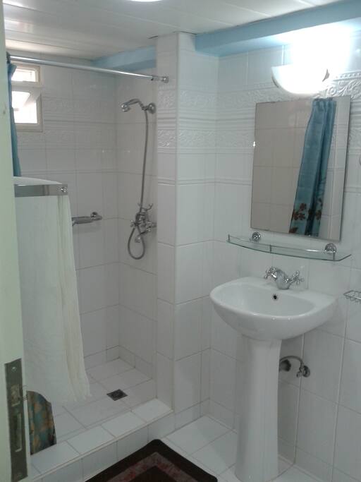 Baño Hab 3