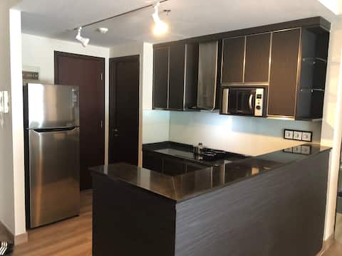 3br- Central Park Apt 50- 125m2