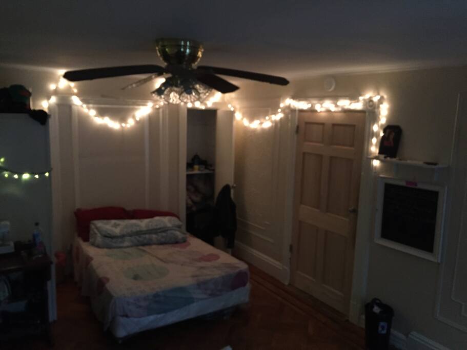 Bedroom Pic #2 (w/ cool xmas lights; really nice ambiance!)