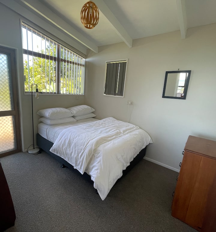 غرفة نوم 2/سرير مزدوج