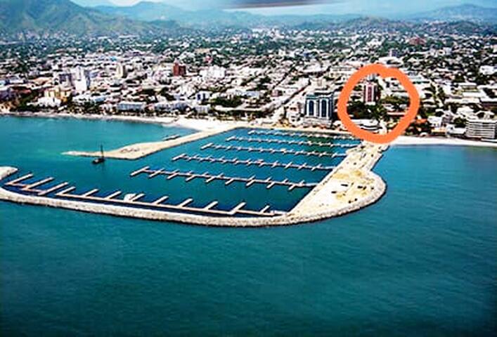 Beautiful Apartment -  beach & historical center