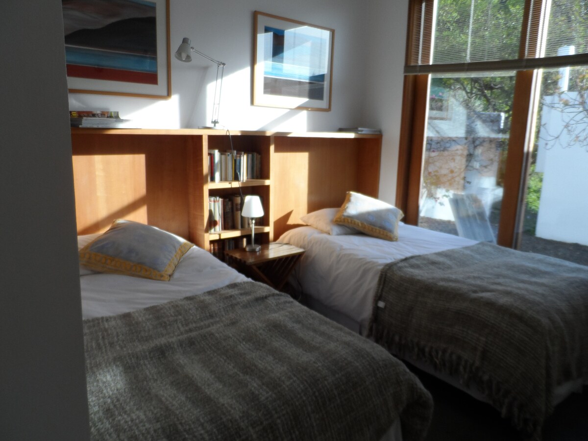 ห้องพักทุกห้องออกไปที่สวน