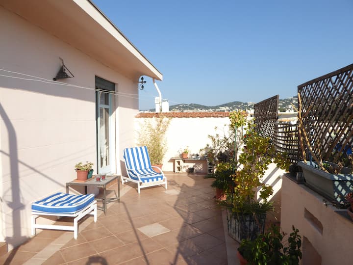 Grande Chambre Lumineuse - Cannes