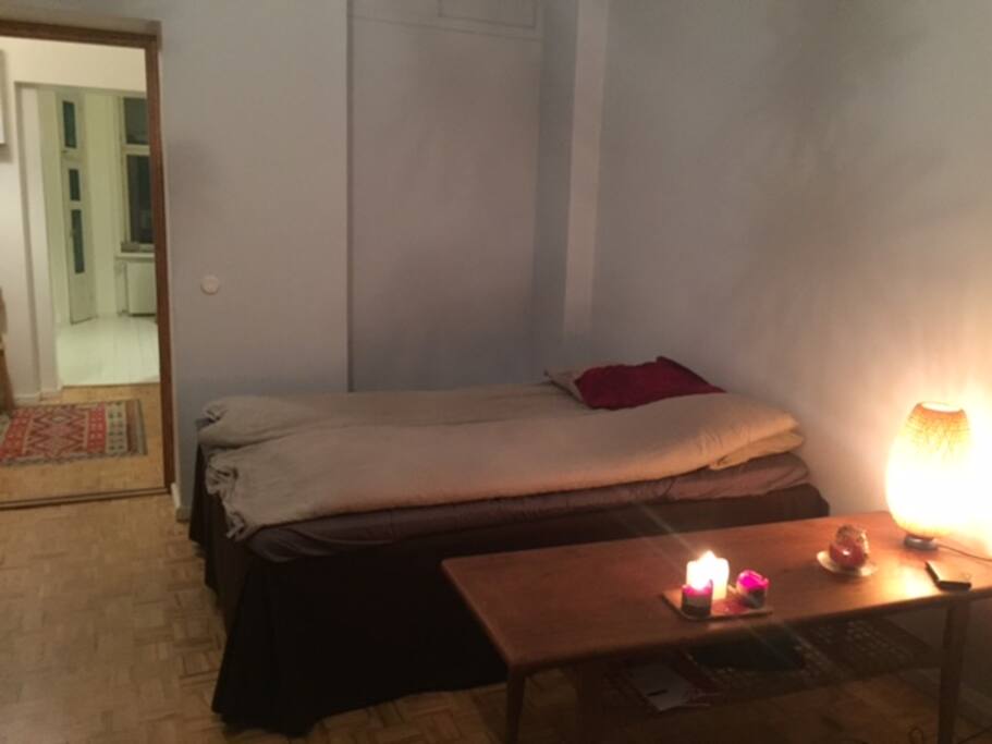 Doublebed 140x200cm