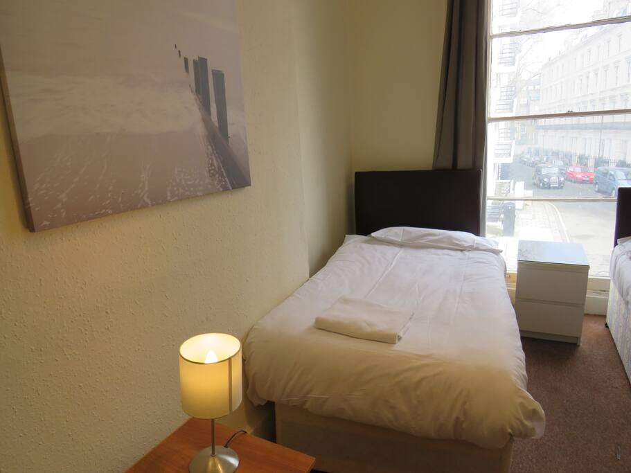The Twin Room