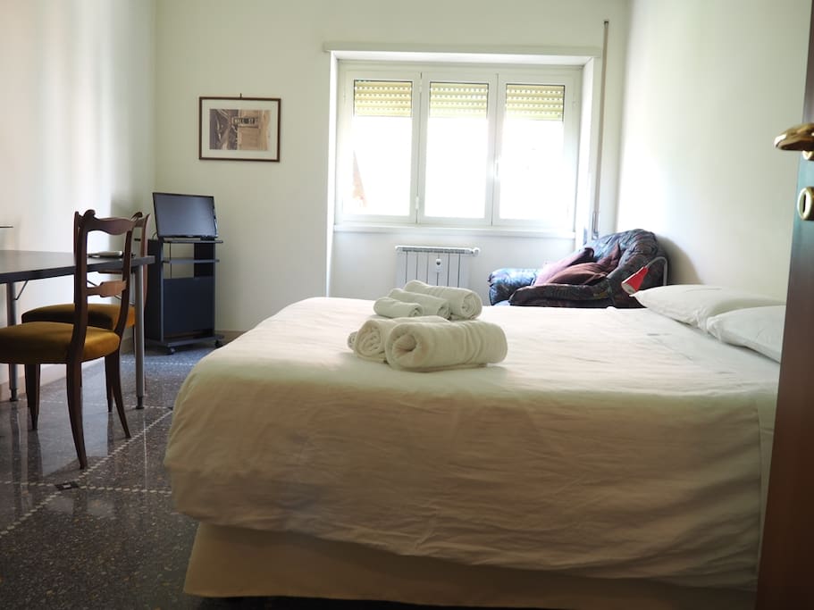 Matrimoniale + Divano letto