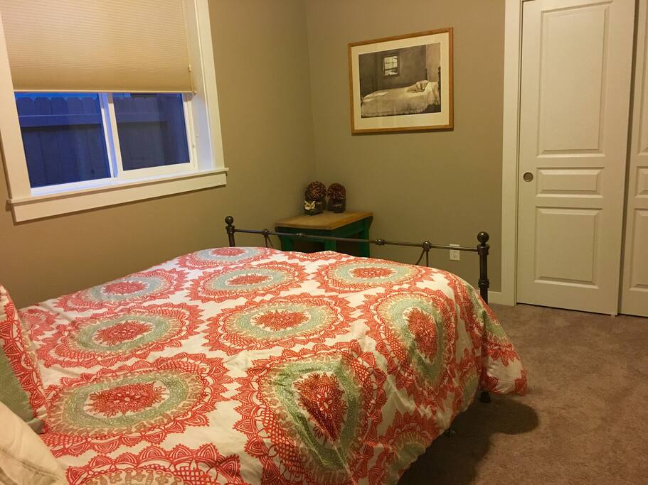 Guest room!