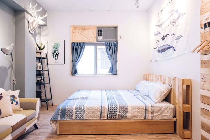 "Nordic Norwegian style" nearly into the big, Tainan Station 7mins • Independent Suite • Designer new manual ** Please read the instructions before booking **