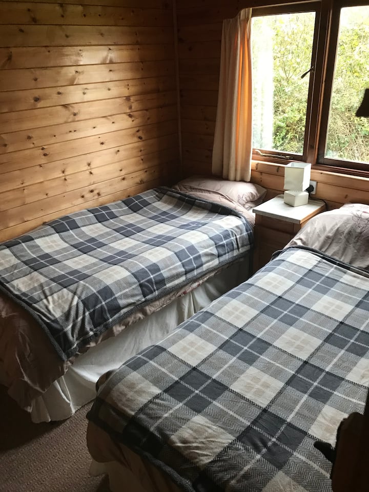 საძინებელი 3