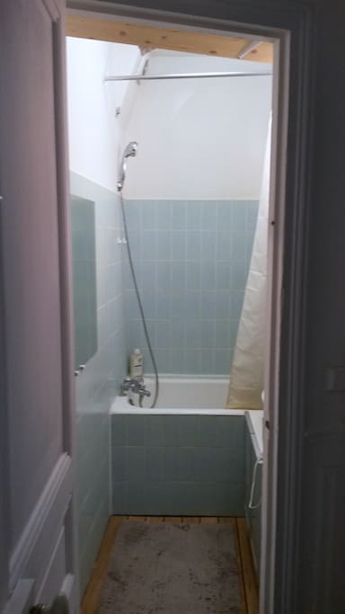 Bathroom - Salle de Bain