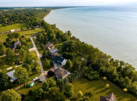 Sparks on the Water- Blue Point Bay
