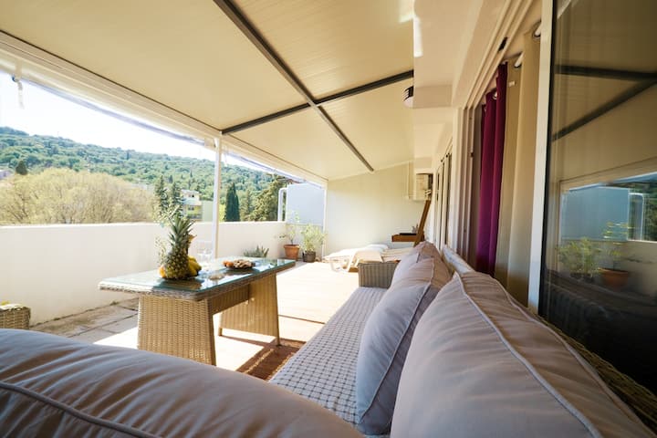 Penthouse Telegrin/center, Beach Nearby - Split