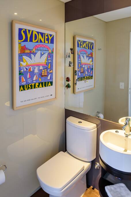Powder room