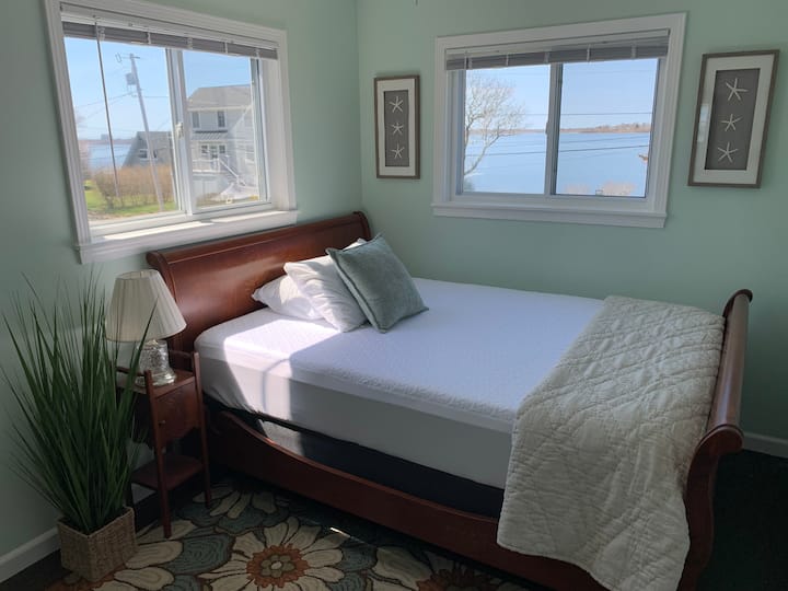 ¡Habitación queen con vistas al mar!