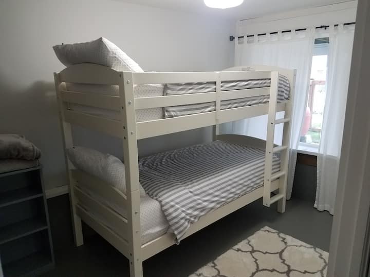Camas literas en el tercer dormitorio