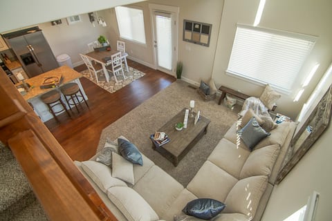 Top performing Airbnb: Spacious, beautifully decorated and fully equipped in Orem
