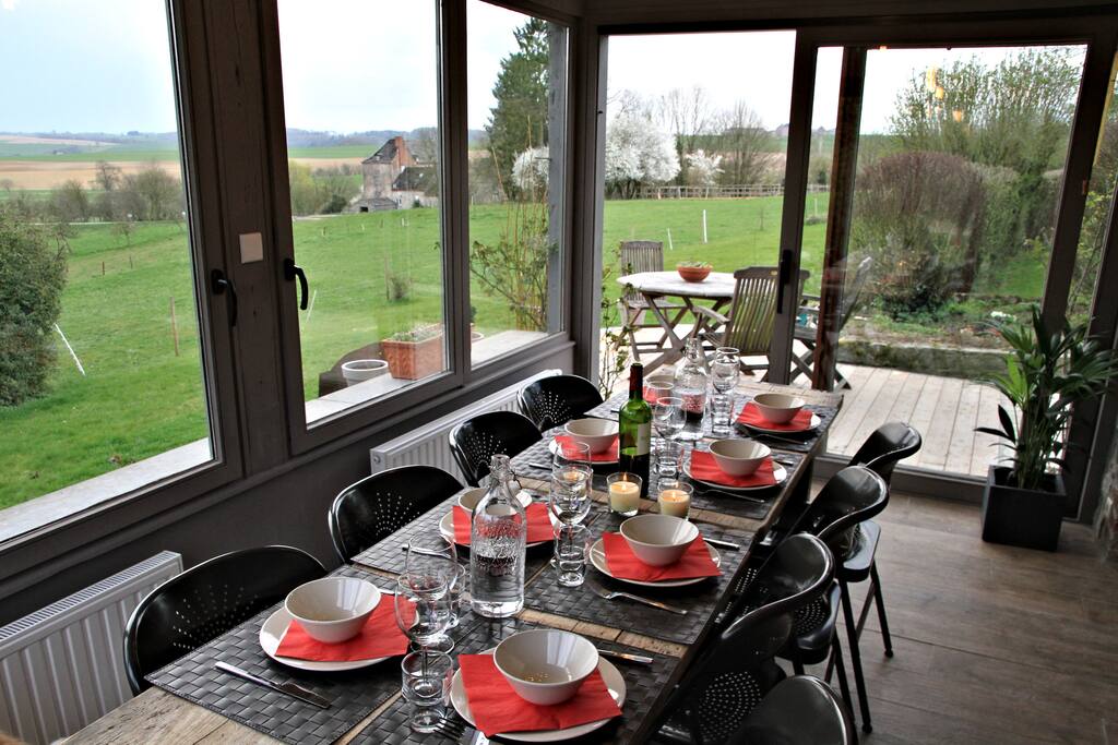 Eating place with the view on the rolling hills