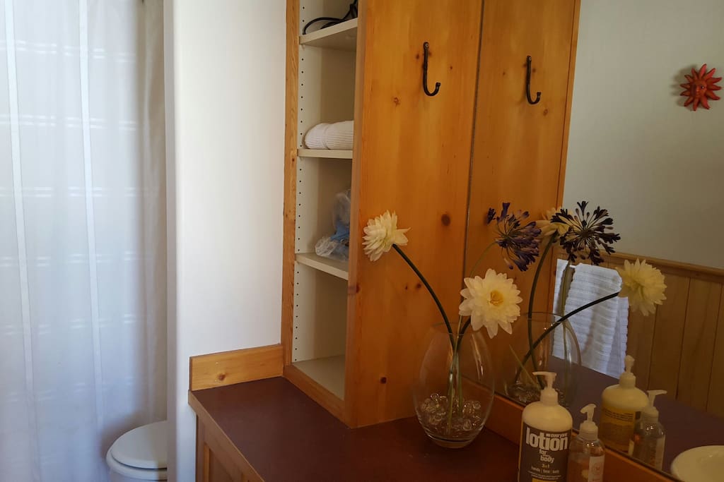 En suite bathroom (with a tub/shower).