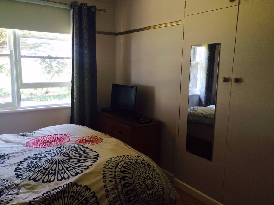 TV (set top box) and DVD player