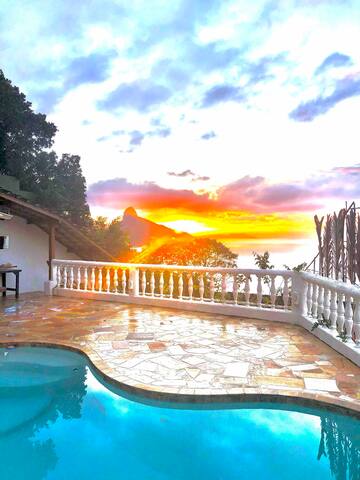 Casa no Joá Com vista para o mar gallery image 4