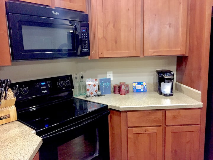 New. Clean And Comfortable Room. - Billings, MT