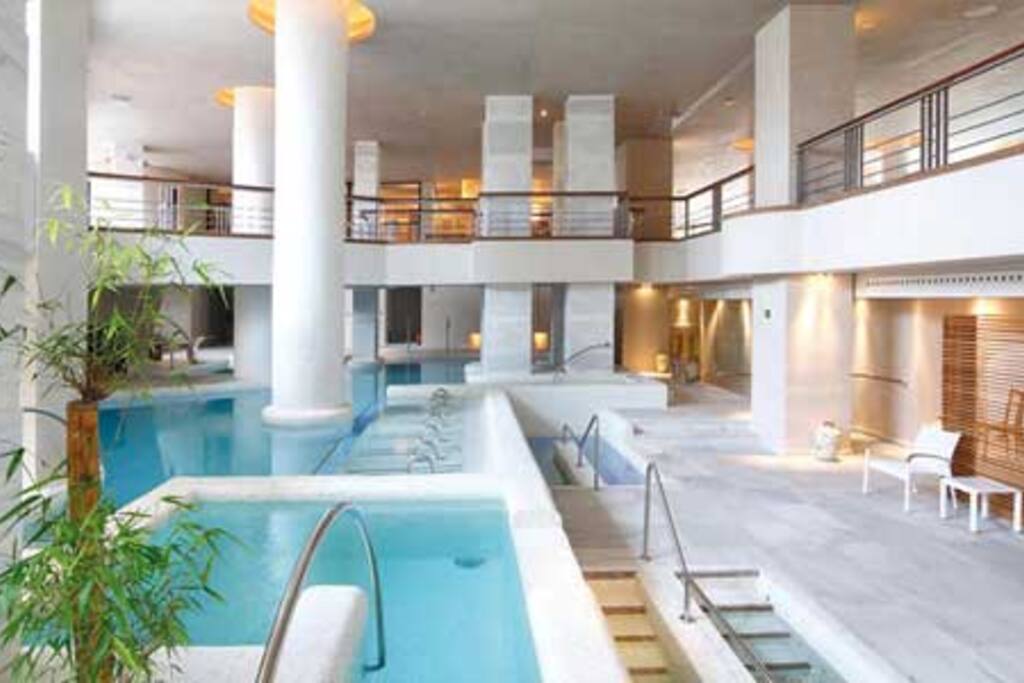 Une entrée au centre de Thalasso de Biarritz offerte pour toute réservation de 7 nuits minimum