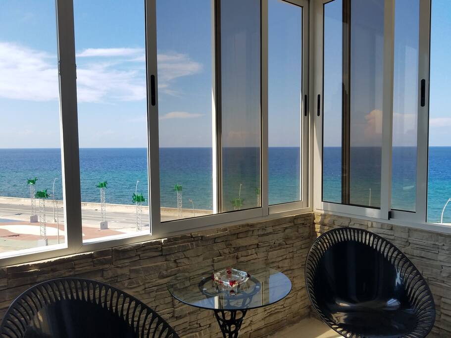 Terraza con vistas al mar