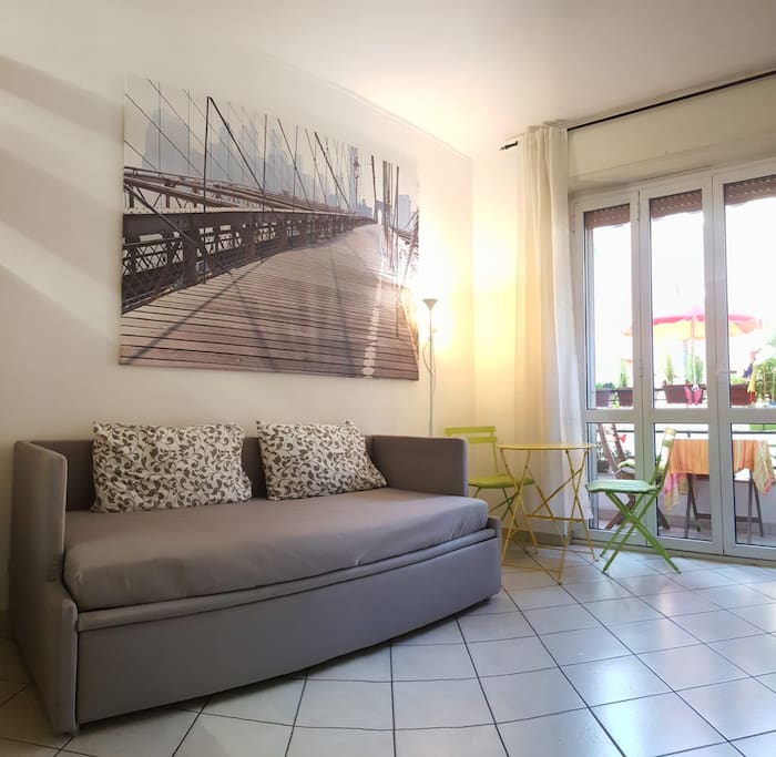 Divano letto con secondo letto estraibile
