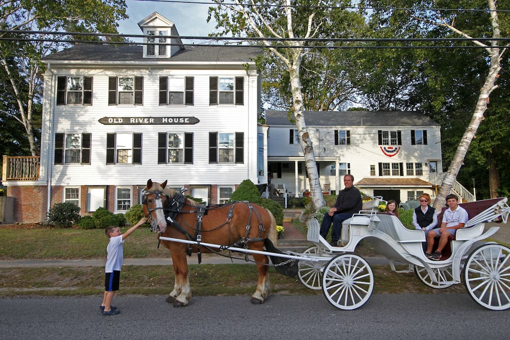 Horse drawn Carriage rides at the Old River House
Kennebunkport.