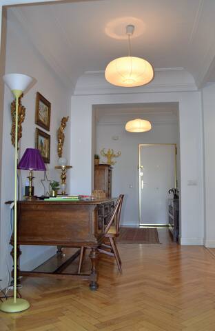 Amplio APARTAMENTO en MONCLOA – Mascotas consultar gallery image 5